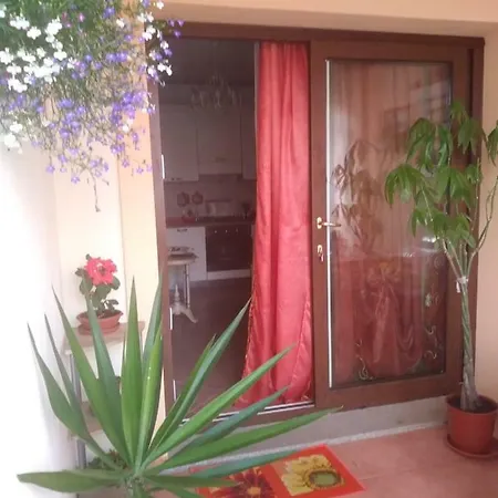 Apartament Borgo La Vigna *